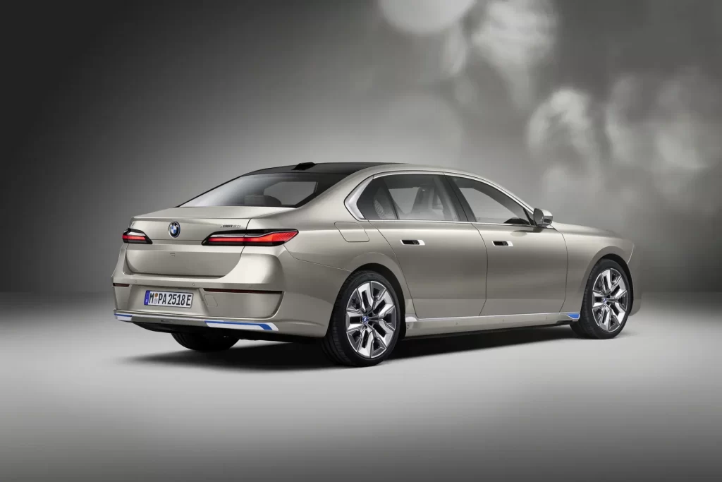 BMW i7 xDrive60 Elektrikli Araba 11 BMW i7 xDrive60 Elektrikli Araba