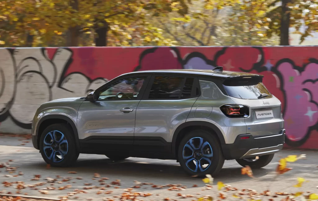 Jeep Avenger SUV Elektrikli Araba
