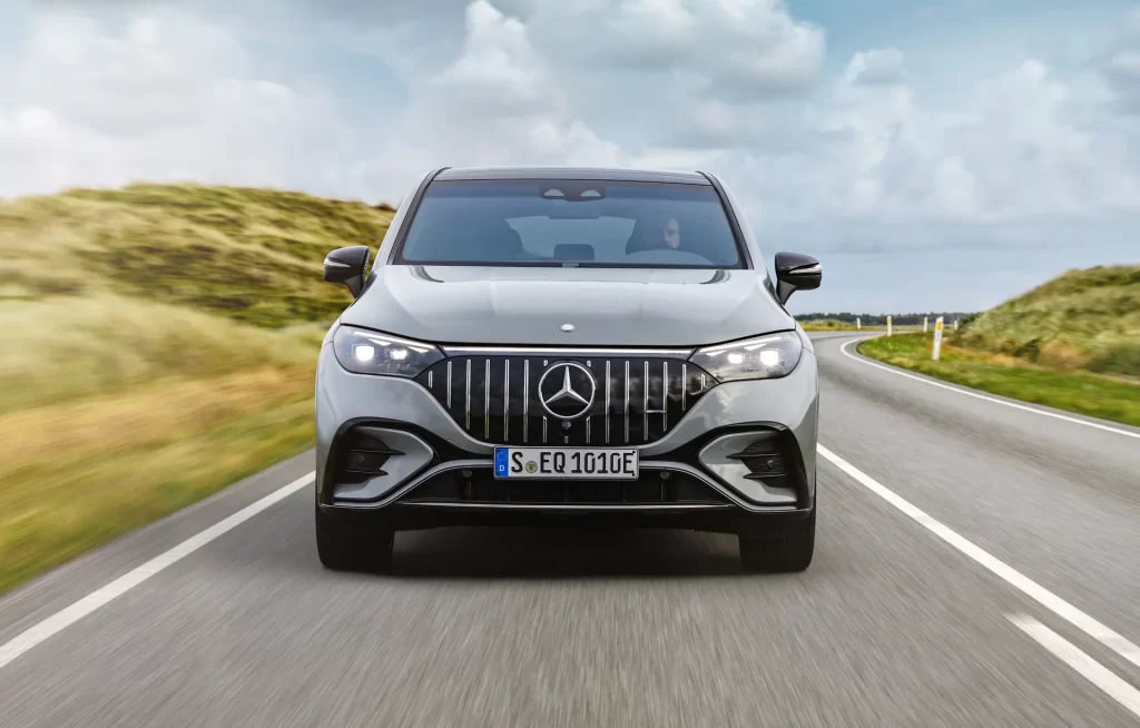 Mercedes-AMG EQE 53 4MATIC+ SUV Elektrikli Araba 11 Mercedes-AMG EQE 53 4MATIC+ SUV Performance