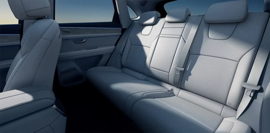Aito M5 Elektrikli Araba 11 Aito M5 Elektrikli Araba