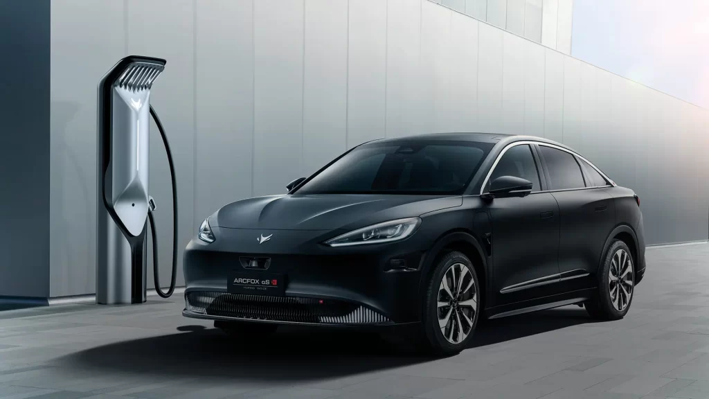 Arcfox Alpha S HI Huawei Inside Elektrikli Araba