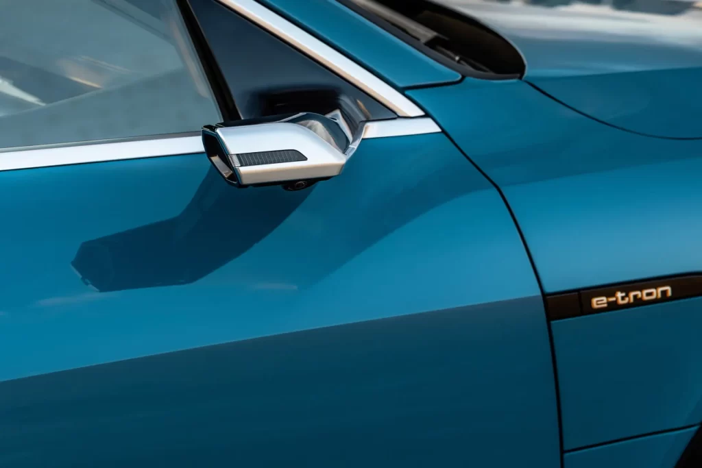 Audi e-tron 55 quattro Elektrikli Araba
