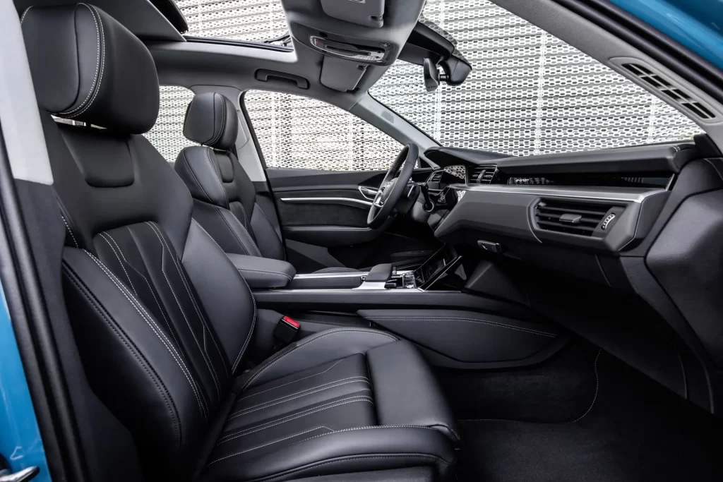 Audi e-tron 55 quattro Elektrikli Araba