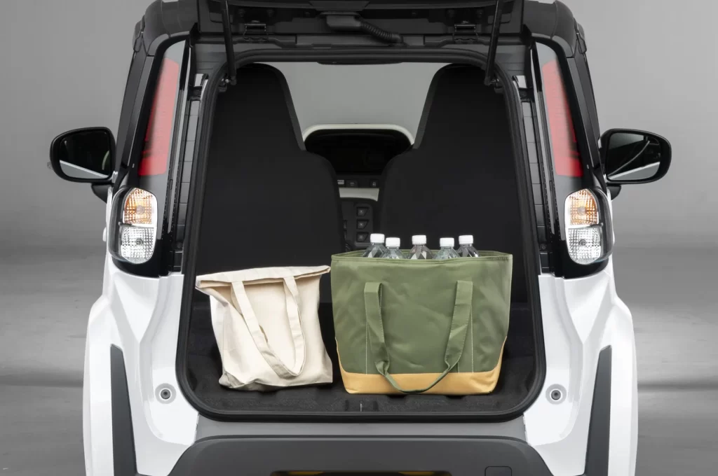 Toyota C+pod Elektrikli Araba 11 Toyota C+pod Elektrikli Araba