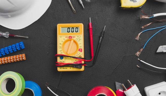 Elektriksel Bileşenlerin Temel Bilgileri 11 Elektriksel Bileşenlerin Temel Bilgileri