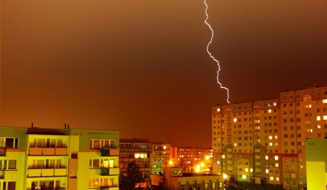 Güvenli Eviniz için Vazgeçilmez: Akım Korumalı Prizler 16 Güvenli Eviniz için Vazgeçilmez: Akım Korumalı Prizler